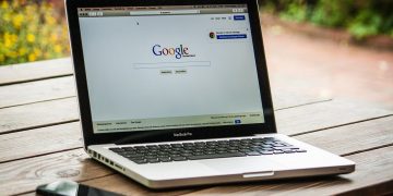 DNS w pracy online