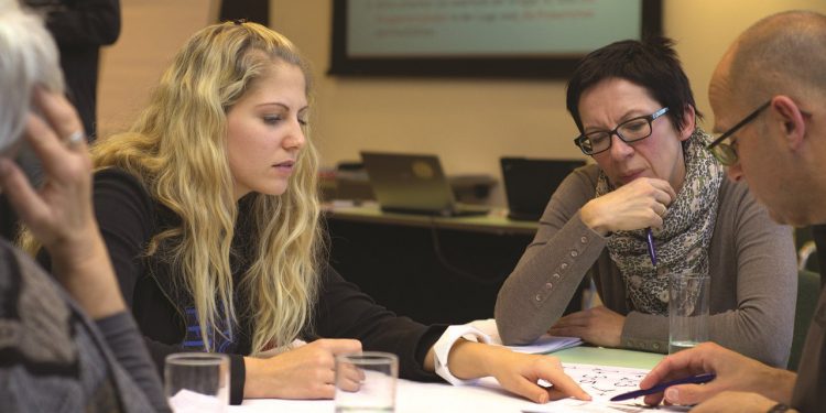 Dojrzałe kobiety na rynku pracy