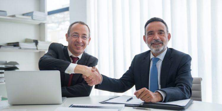 Kredyty we frankach – dlaczego warto udać się po pomoc do kancelarii?