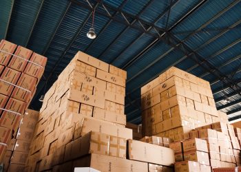 `powierzchnia magazynowa