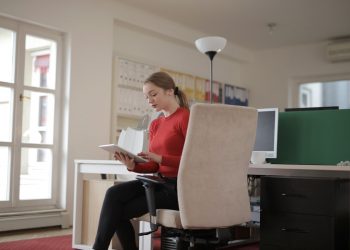 outsourcing a wewnetrzna ksiegowosc